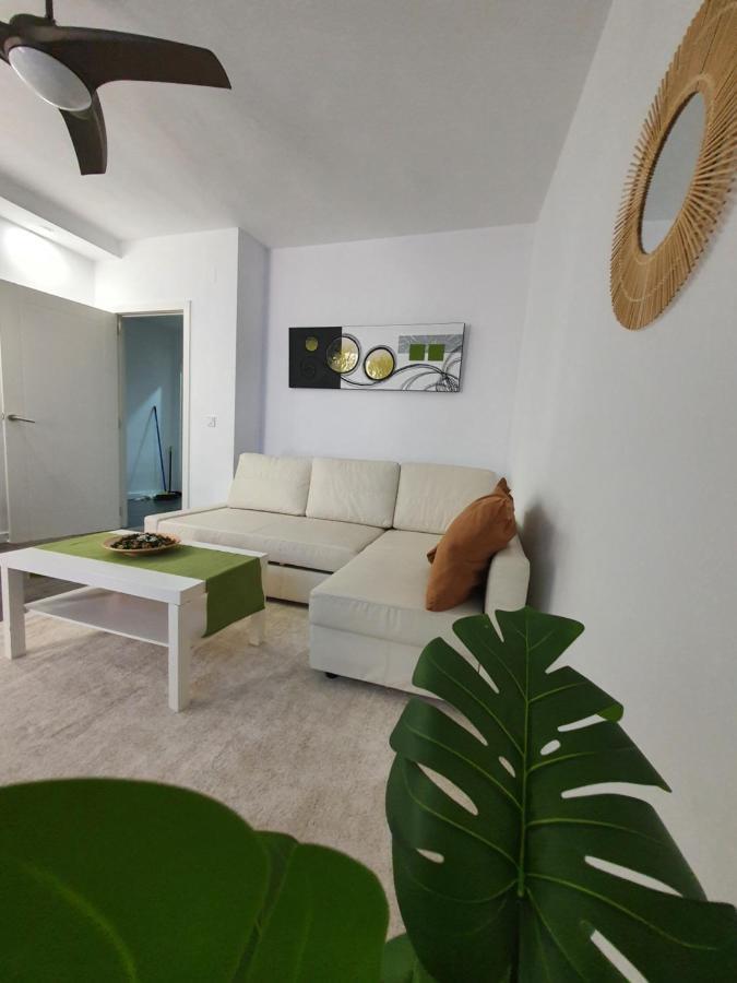 Tribuna Deluxe Малага Экстерьер фото